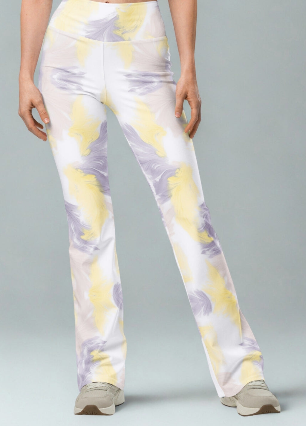 Solé Aura Flare Legging