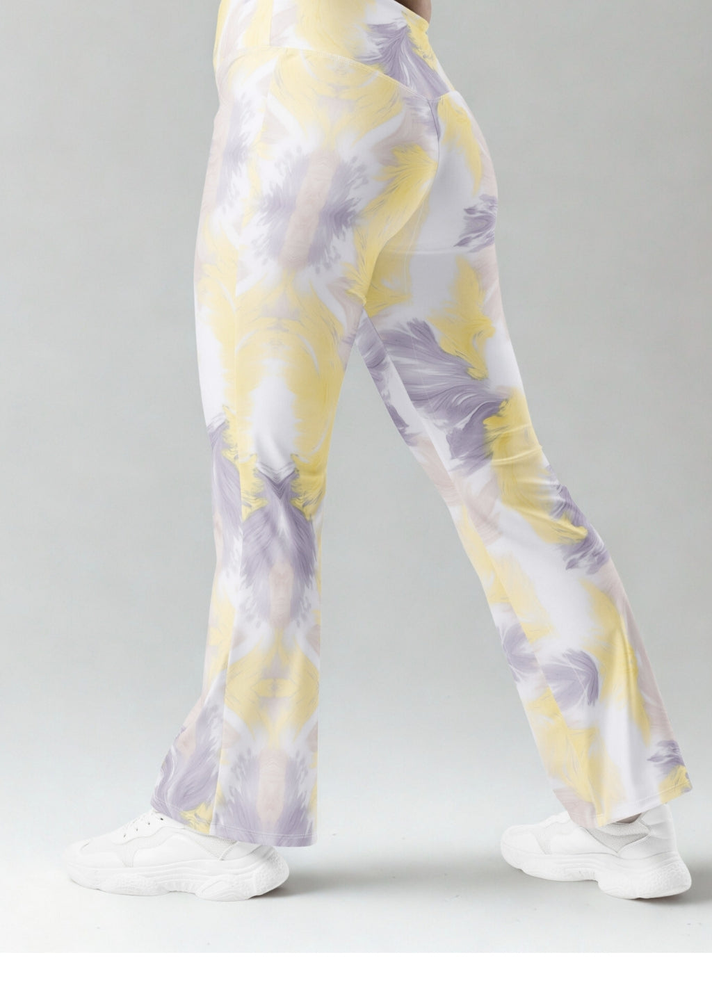 Solé Aura Flare Legging
